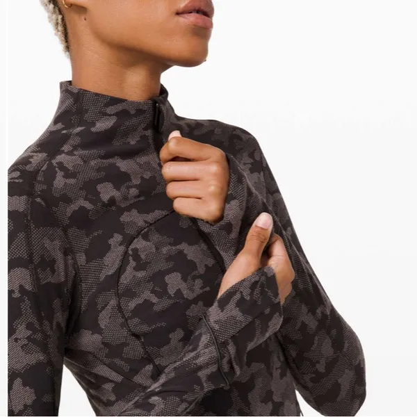 Lululemon Run Briskly 1/2 Zip Long Sleeve Shirt Camo Black Lunar Rock Size 6 - Image 4
