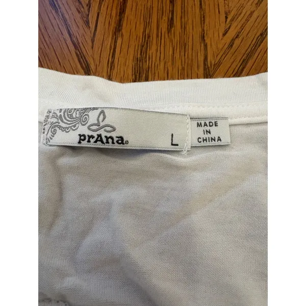 Prana V-Neck Pocket T-Shirt Womens Large White Modal Blend High Low Hem - Image 6