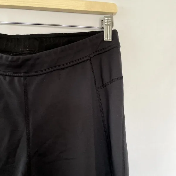 REI black sweatpants women's size M short‎ pockets nylon hiking workout pants - Image 2