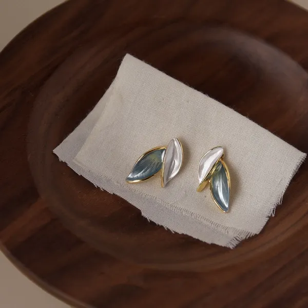 Exquisite Leaf Stud Earrings for Women,Leaves Earrings - Image 2