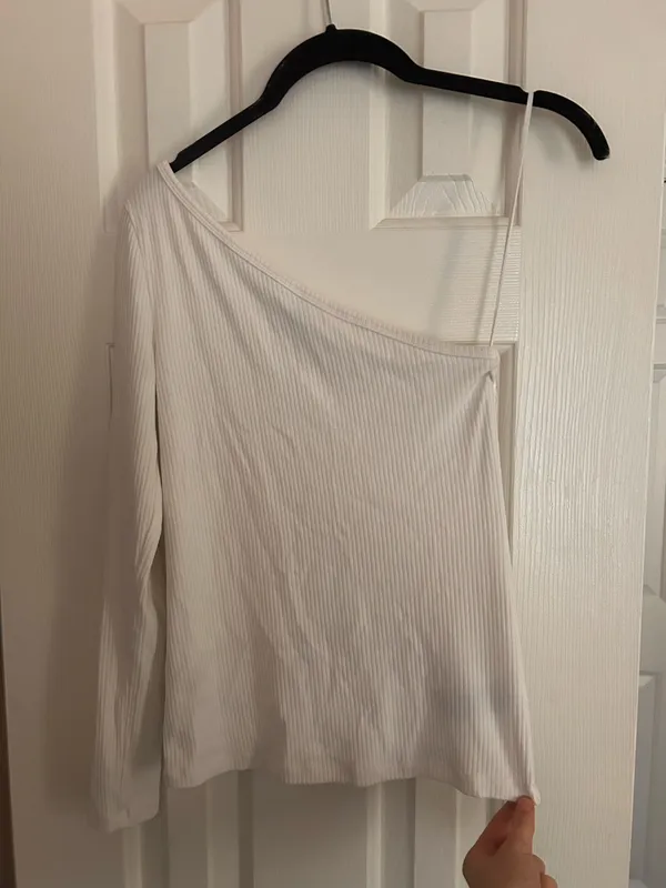 White Off-The-Shoulder Top - Image 2