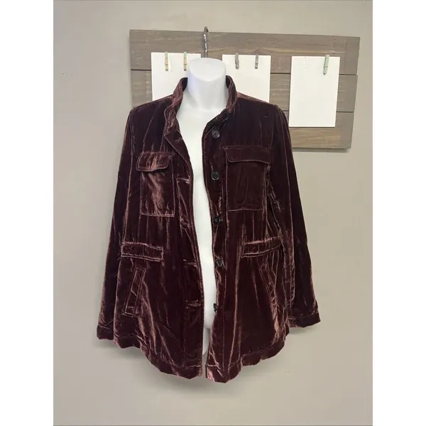 Loft Women’s Velvet Gorgeous Red Button Down Jacket Long Sleeve Pockets Small - Image 7
