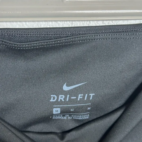 Nike Dri-Fit Women Workout Black/Gray Athletic‎ Yoga Capri Leggings size M - Image 4