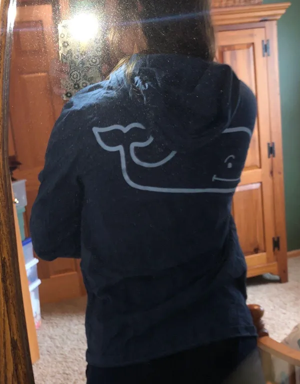 Vineyard Vines Hoodie - Image 2