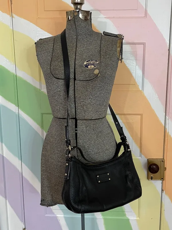 Kate Spade New York Black Pebbled Leather Crossbody Shoulder Bag Classic 🧡🎀 - Image 2