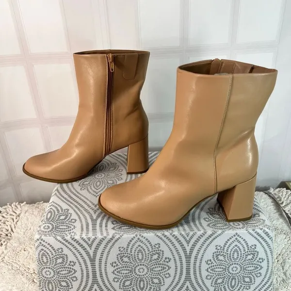 A New Day Tan Almond Toe Side Zip Block Heel Janelle Ankle Dress Bootie Size 11 - Image 4