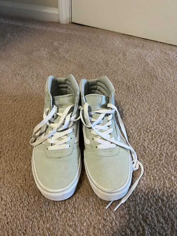High Top  Womens - Image 2