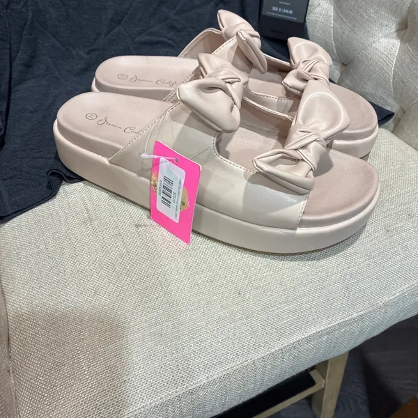 Sandals Pink Size 11 - Image 2