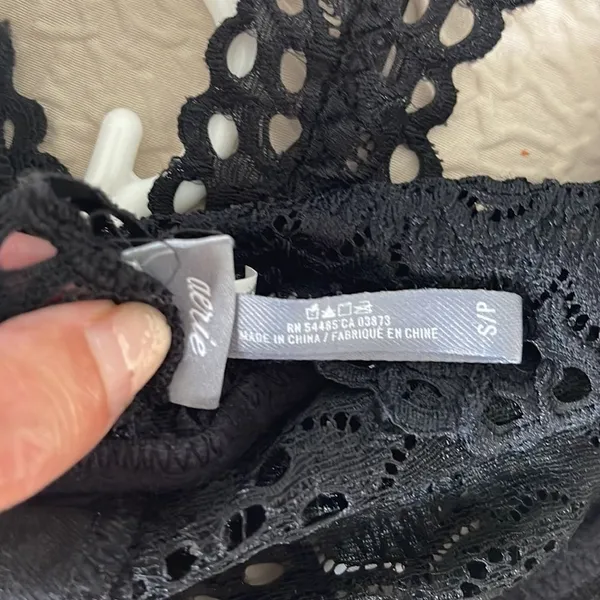 ‎Aerie Black lace bralette.Size Small - Image 4