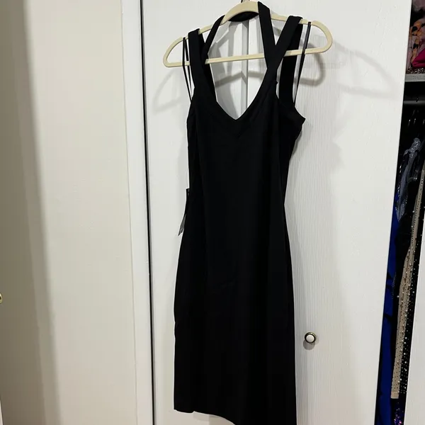 Bebe Black V-Neck Strappy dress - Image 4