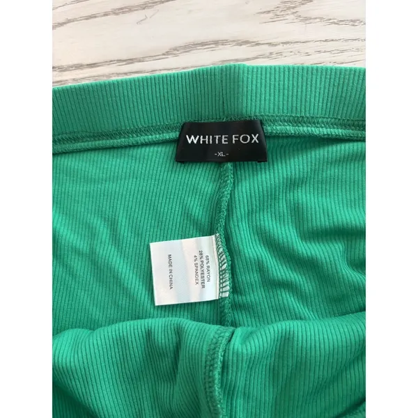 White Fox Vol 3 Ribbed Bike Shorts Green Size XL Athletic Athleisure 5 Inch - Image 3
