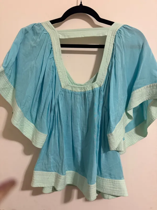 Light Blue V - Image 9