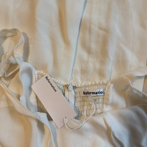 NWT Reformation Annabell Ivory Dress - Image 9