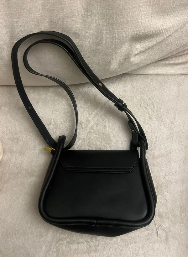Black Leather Shoulder Bag - Image 3