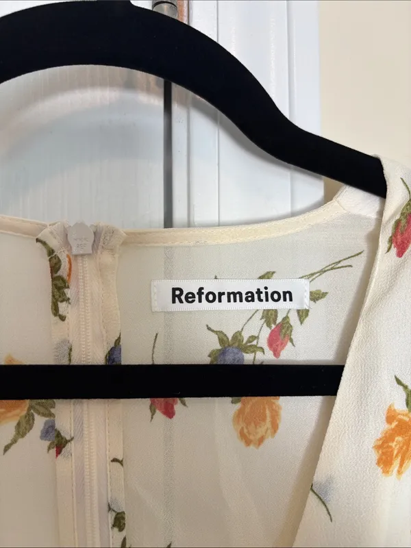 Reformation Alison Dress - Size 2 floral print ivory - Image 8