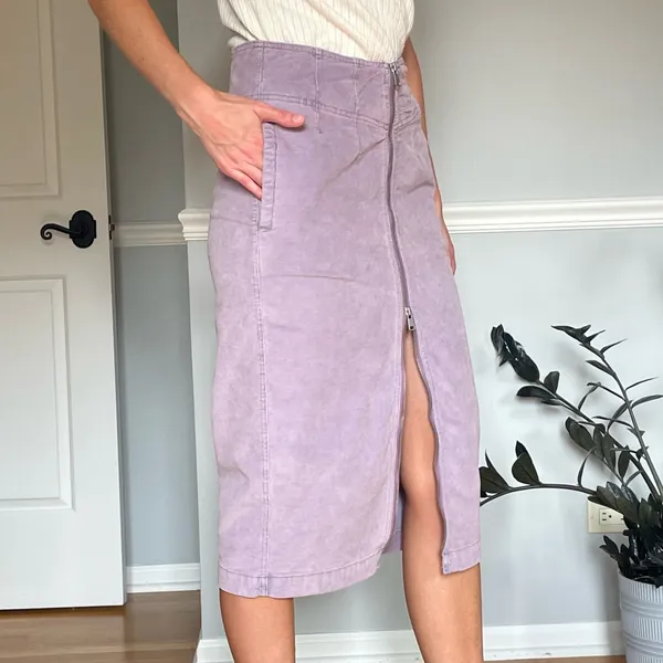 We The Free Purple Lavender Midi Skirt Women’s Size 29 Corduroy Front Zip - Image 2