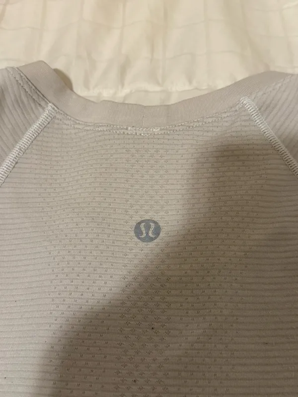 Lululemon Swiftly Tech - Image 3