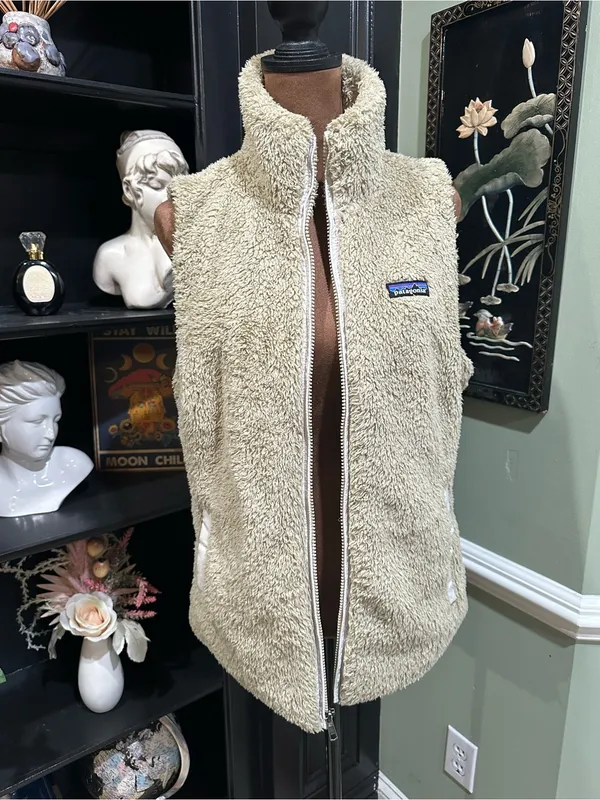 Patagonia Los Gatos High‑Pile Fleece Vest – Women’s Size L - Image 9