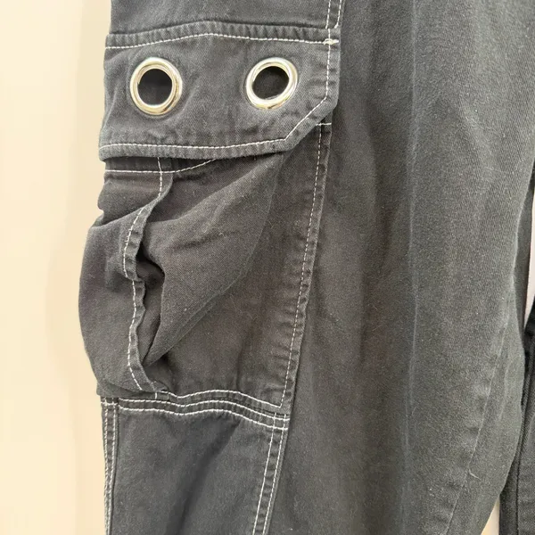 Hot Topic Grommet Carpenter Pants Womens 11 Black Y2K Goth Cargo Wide Leg - Image 3