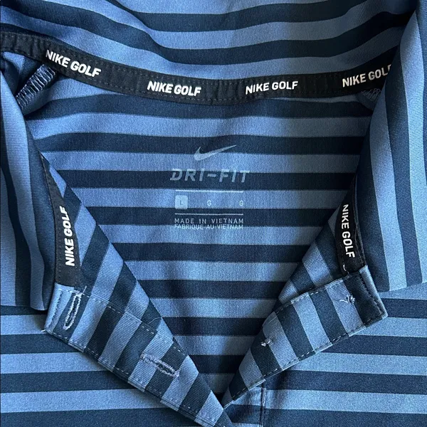 Nike Women’s Navy and Light Blue Striped Sleeveless Polo Tank - Image 2