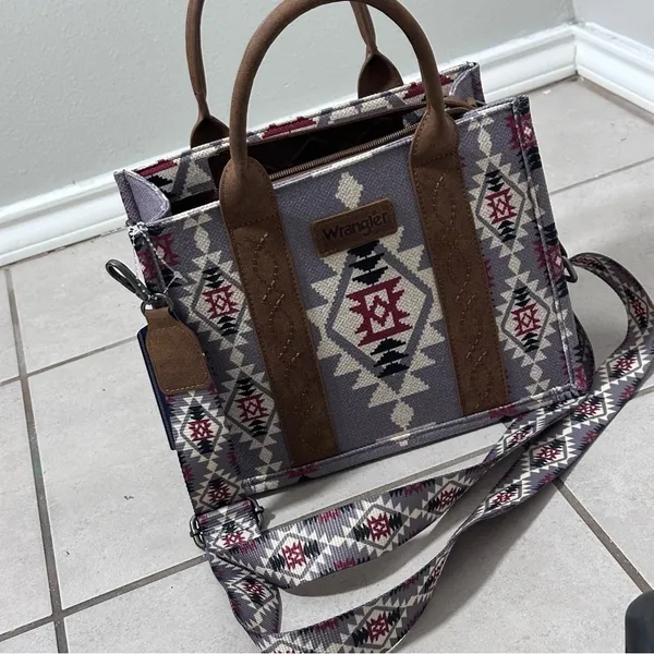 Wrangler‎ Women Aztec Southwestern Crossbody Tote Lavender Bag Purse - Image 8