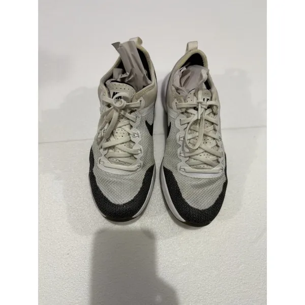 Nike Zoom Dynamic Training‎ Running Shoes White Black Size 5.5 - Image 2