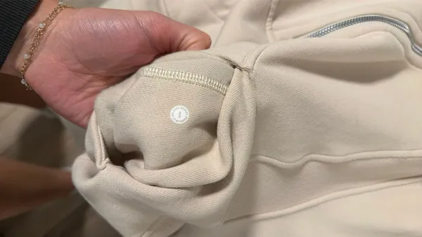 Lululemon Scuba Half-Zip XS/S - Image 4