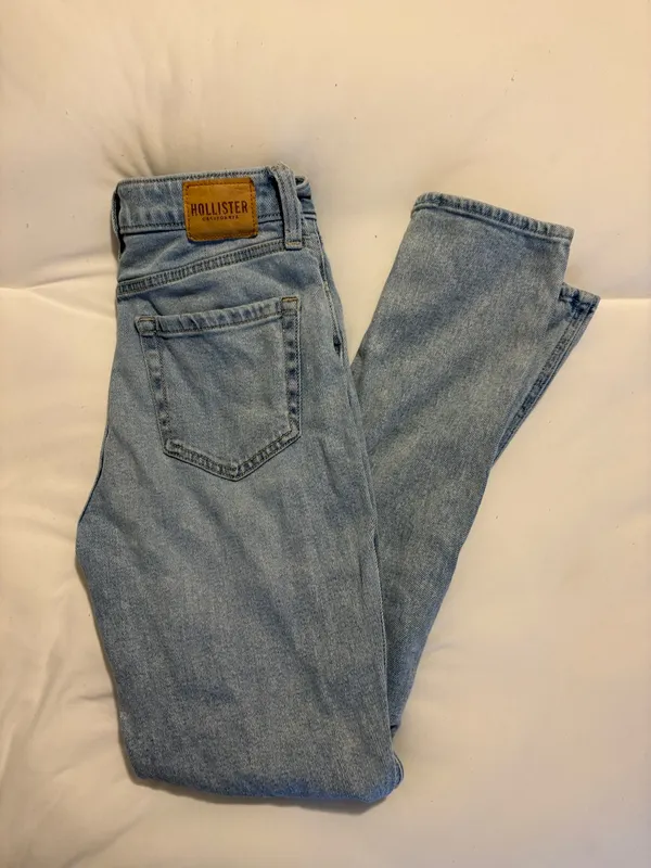 Mom Jeans Hollister High-Rise - Image 2