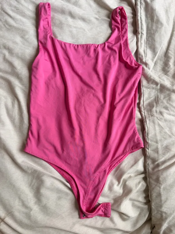 Pink Bodysuit Size M - Image 4