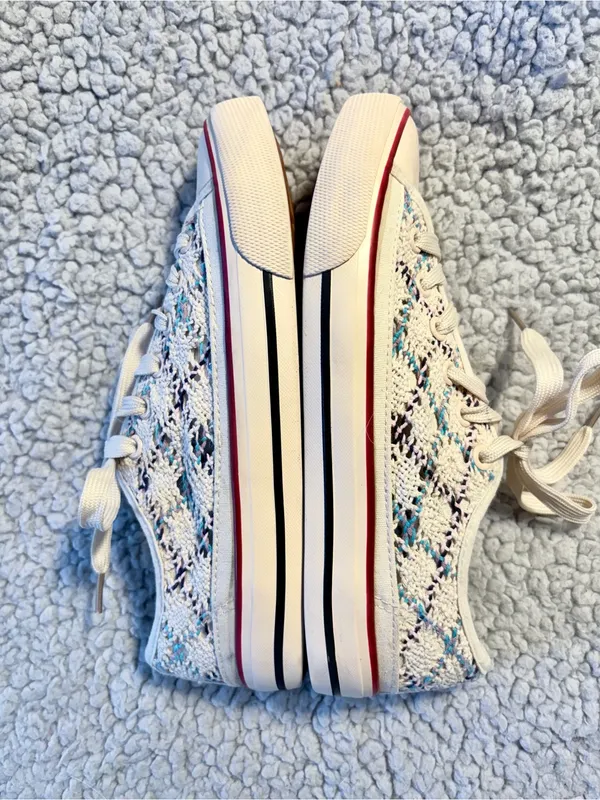 Boho Crochet Lace Mesh Low Top Sneakers - Multicolor Woven Summer Trainers Sz 7. - Image 2