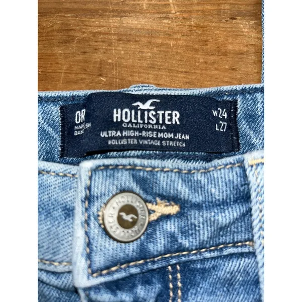 Hollister Daisy Embroidered Jeans Size 0R High Rise Straight Leg Light Wash - Image 4