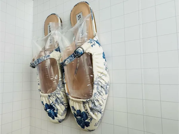 Steve Madden Cream and Blue Floral Mary Jane Flats - Image 3