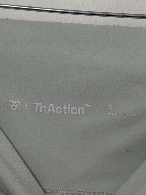Aritzia TNA Leggings Size Small Green - Image 4