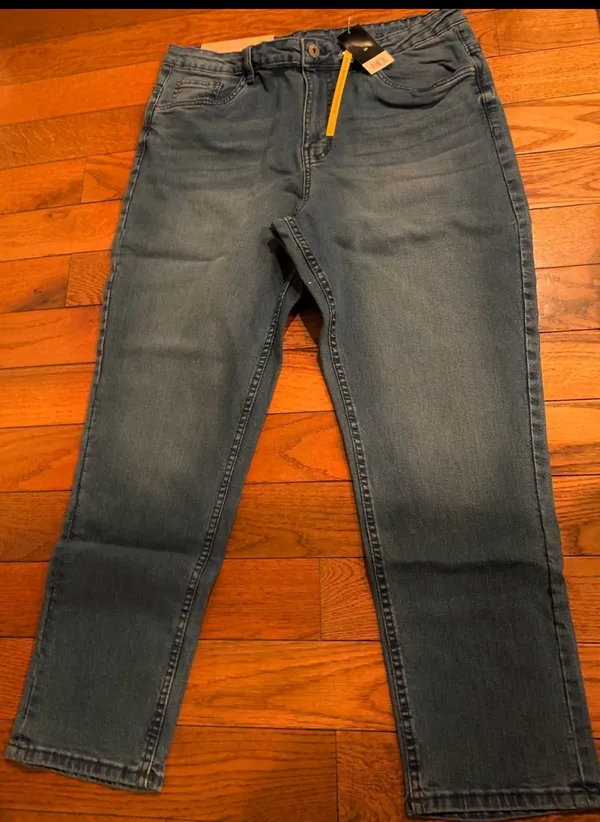 Esmara vintage inspired 90s mom-jean inspo fashion jeans in mid blue size 34 - Image 8