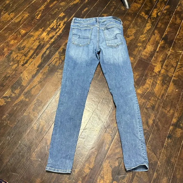 American Eagle distressed normcore 10 long jeggings - Image 2