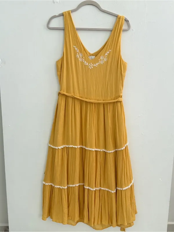 NEW Joie Mustard Sleeveless Tiered Midi Dress with Waist Sash SIZE 8 Boho - Image 5