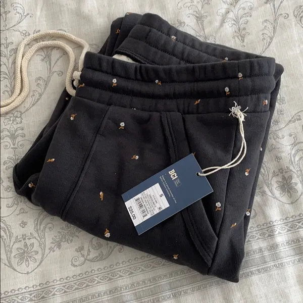 Universal Thread fleece joggers - Image 4