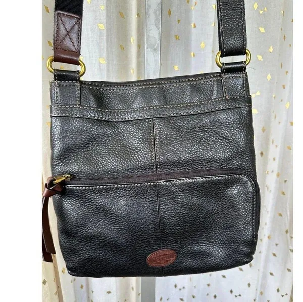 Fossil Morgan Vintage Traveler Genuine Leather Messenger Crossbody Shoulder Bag - Image 4
