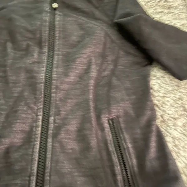 lululemon athletica Black Full Zip Define Jacket size 8 - Image 2