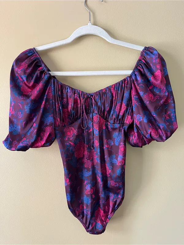 For Love & Lemons Floral Puff-Sleeve Square Neck Bodysuit in Magenta and Purple - Image 3