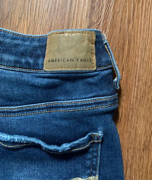 American Eagle Jeans - Image 6