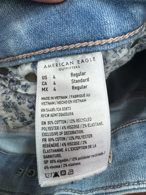 American Eagle Next Level Stretch Curvy Super High-Rise Flare Jeans Size 4 - Image 8
