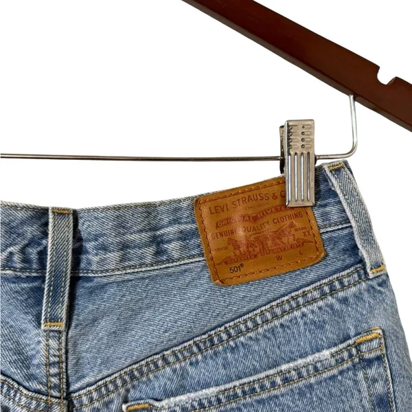 LEVI’S Mid Thigh Distressed Denim High Waisted Blue Jean Shorts - Image 7