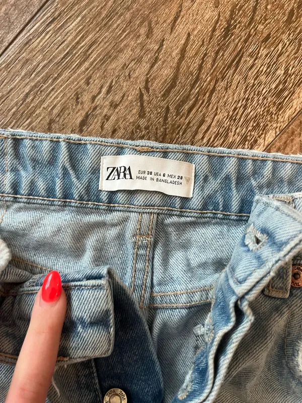 ZARA Straight-Leg Jeans - Image 2