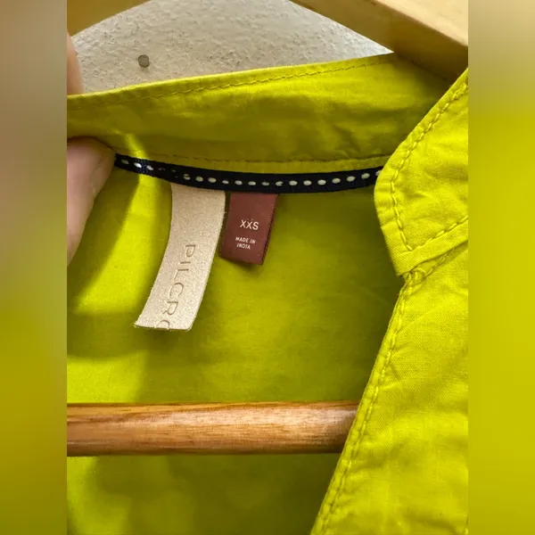 Pilcro Blouse Size XXS‎ Lime Green Balloon Sleeves Anthropologie Button Up - Image 3