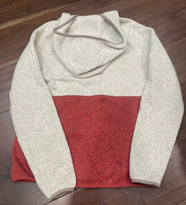 NWOT L.L. BEAN Block Colored fleece with hood size small - Image 3