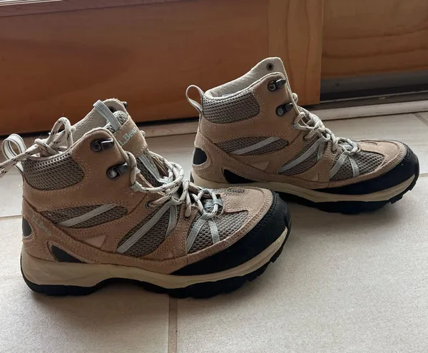 Hiking Boots - Image 4