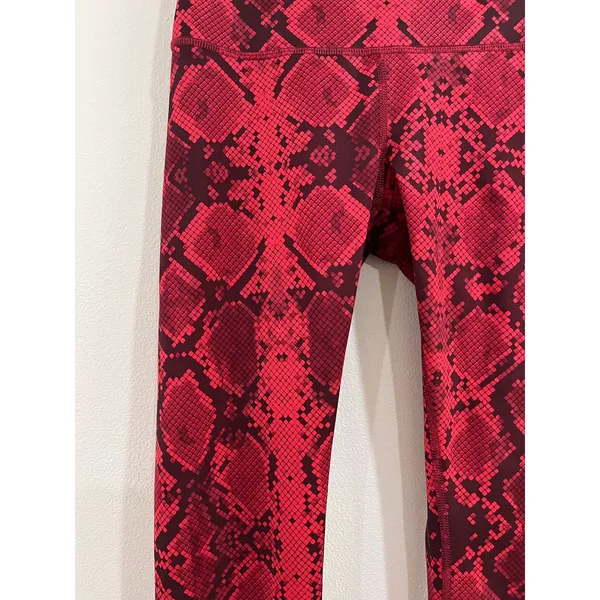 Lululemon Wunder Under Red Snake Print Yoga Gym Athletic Leggings Size 4‎ - Image 6