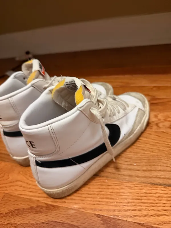 Nike blazers - Image 3
