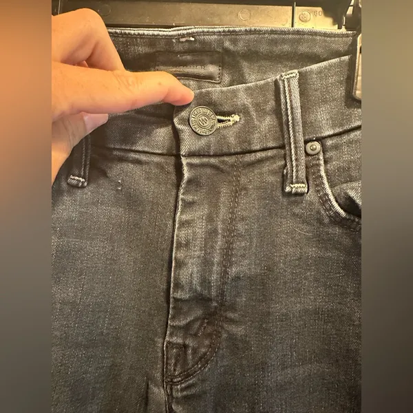 Mother Denim - High Waisted Looker Jeans - Image 8